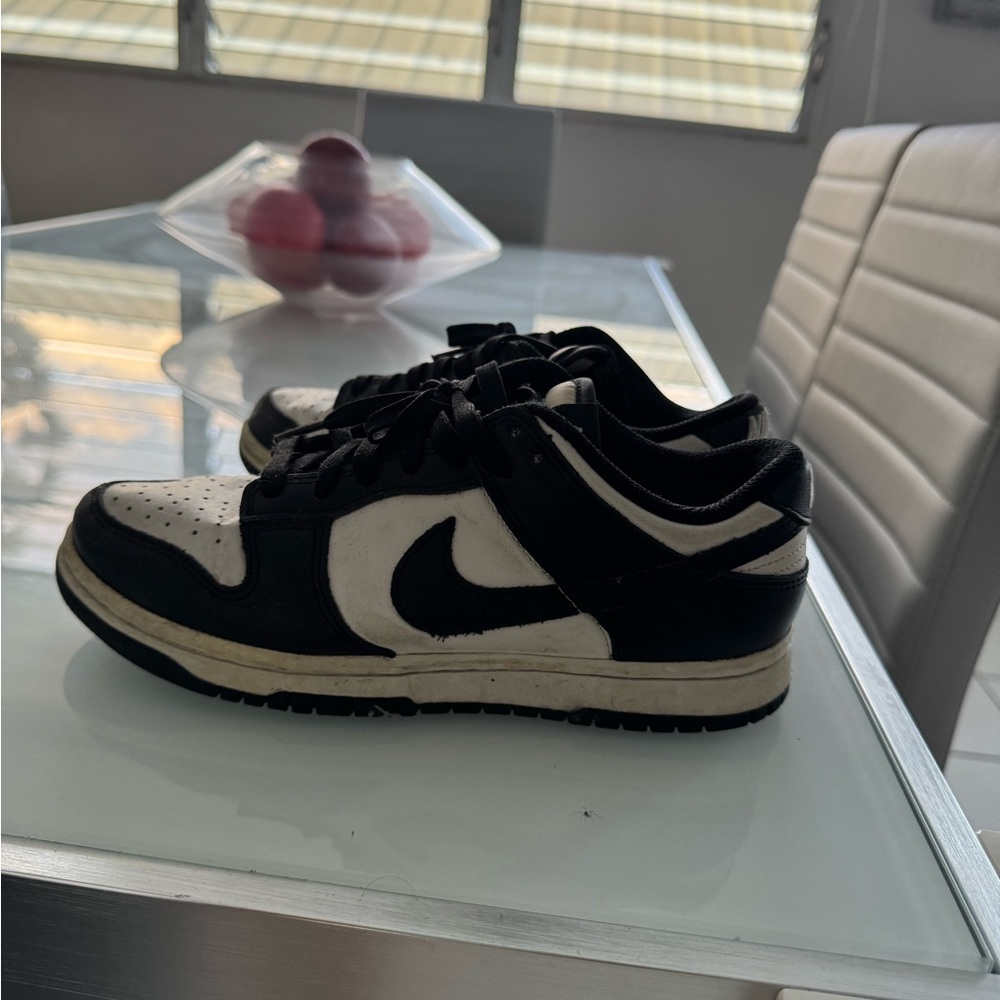 Nike Kids Black and White Sneakers